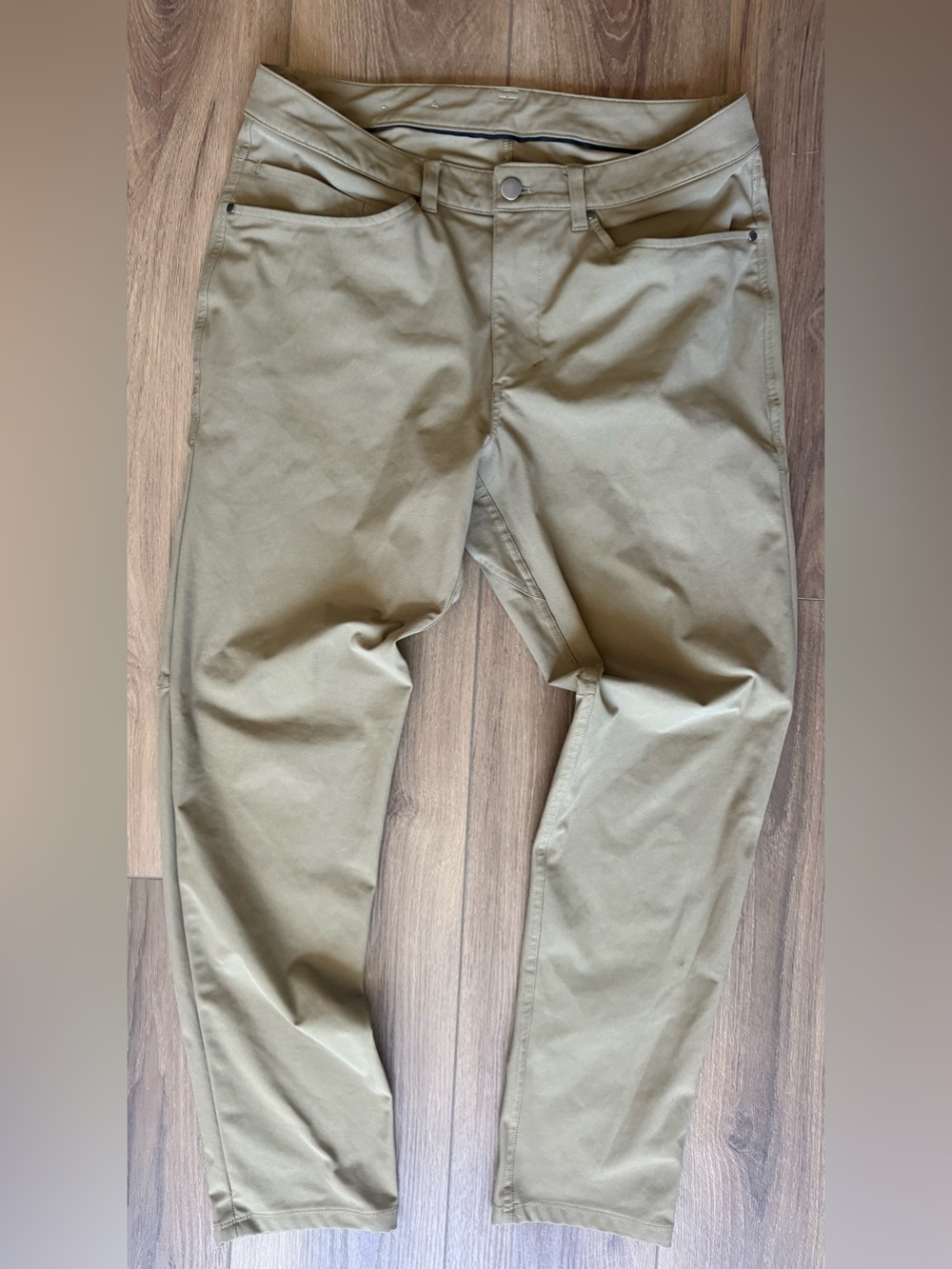 Lululemon Men's ABC Slim-Fit 5 Pocket Pants Size 32 x 30 Beige Tan LM5AD9S